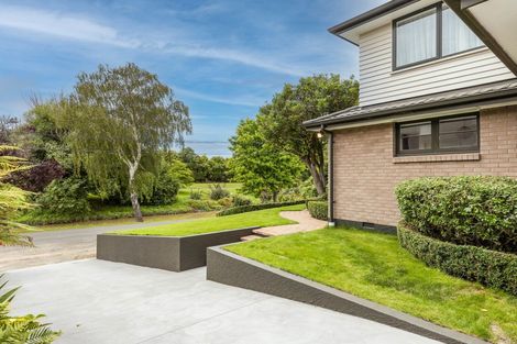 Photo of property in 326 Riverlaw Terrace, Saint Martins, Christchurch, 8022