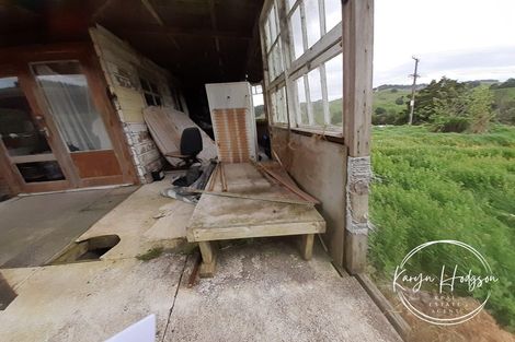 Photo of property in 184 Paparoa Station Road, Paparoa, 0571
