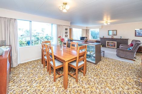 Photo of property in 102 Matai Street, Castlecliff, Whanganui, 4501