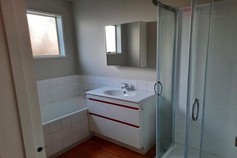 Photo of property in 48 Karnak Crescent, Russley, Christchurch, 8042