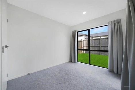 Photo of property in 41 Bellbird Street, Papakura, 2110