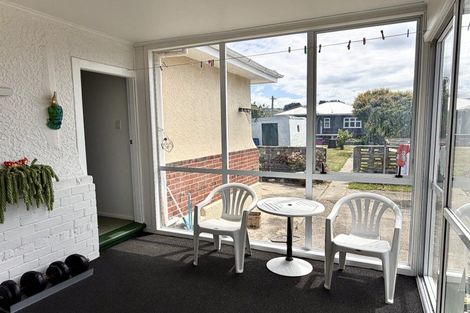Photo of property in 21 Dart Street, Oamaru North, Oamaru, 9400