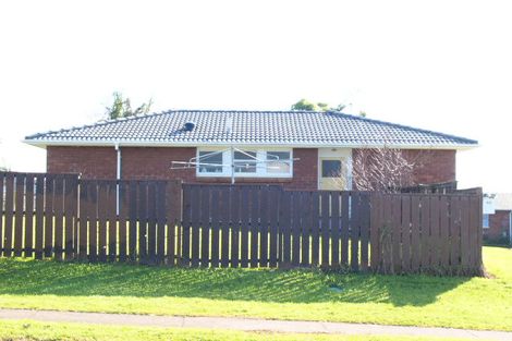 Photo of property in 48 Cranmere Crescent, Mangere East, Auckland, 2024
