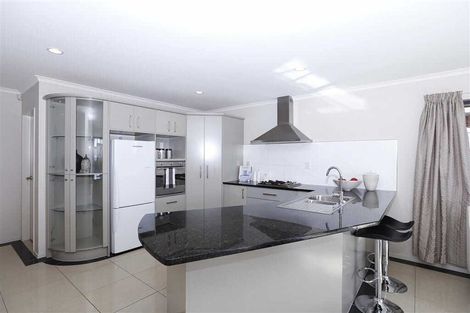 Photo of property in 51 Magellan Rise, Flagstaff, Hamilton, 3210