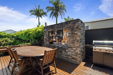 Photo of property in 7 Trafalgar Road, Milford, Auckland, 0620