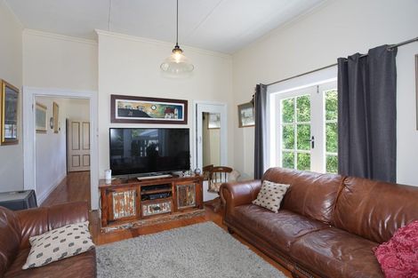 Photo of property in 4 Bond Street, Marton, 4710