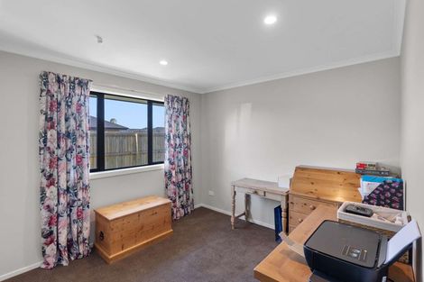 Photo of property in 37 Roxburgh Place, Tinwald, Ashburton, 7700