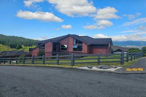 Photo of property in 115 Kirton Drive, Riverstone Terraces, Upper Hutt, 5018