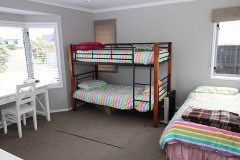 Photo of property in 126 Puka Crescent, Matarangi, Whitianga, 3592