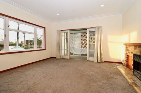 Photo of property in 17 Clevedon Road, Papakura, 2110