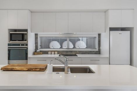 Photo of property in 37 Saint Pauls Drive, Brookfield, Tauranga, 3110