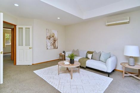 Photo of property in 44 Blue Gum Place, New Brighton, Christchurch, 8083