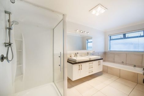 Photo of property in 22 Oak Crescent, Ashhurst, 4810