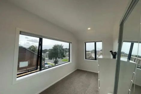 Photo of property in 38 White Heron Drive, Massey, Auckland, 0614