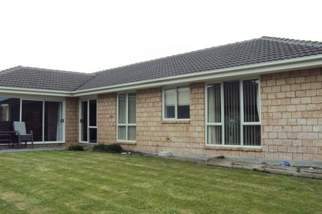 Photo of property in 31 Putake Drive, Parklands, Christchurch, 8083