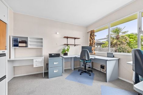 Photo of property in 61 Orr Crescent, Hutt Central, Lower Hutt, 5011