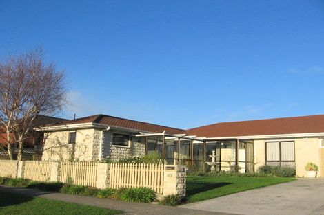 Photo of property in 111 John F Kennedy Drive, Milson, Palmerston North, 4414