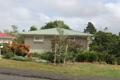 Photo of property in 20 Kelkirk Street, Kelston, Auckland, 0602