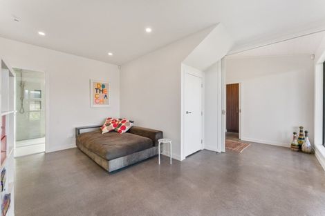 Photo of property in 2 Nisbet Terrace, Kinloch, Taupo, 3377