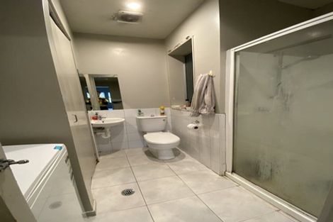 Photo of property in 16 Austin Street, Mount Victoria, Wellington, 6011