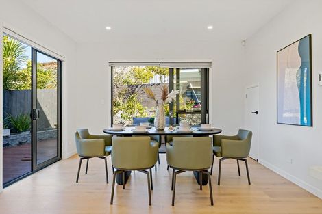 Photo of property in 206a Clovelly Road, Bucklands Beach, Auckland, 2012