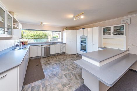 Photo of property in 6 Porritt Street, Saint Johns Hill, Whanganui, 4500