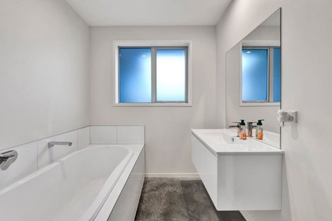 Photo of property in 61 Cyrus Street, Whalers Gate, New Plymouth, 4310