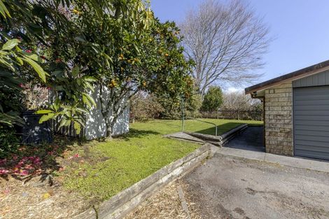 Photo of property in 35 Old South Road, Okato, 4335