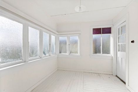 Photo of property in 34 Derby Street, Westport, 7825