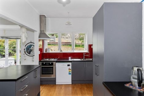 Photo of property in 27 Gilchrist Street, Te Aroha, 3320