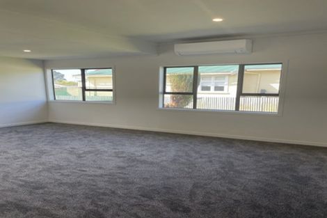 Photo of property in 12 Wicksteed Street, Vogeltown, New Plymouth, 4310