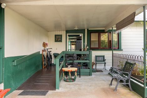 Photo of property in 87 Main Rd Havelock, Havelock, 7100