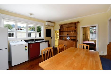 Photo of property in 143 Tasman Street, Nelson, 7010