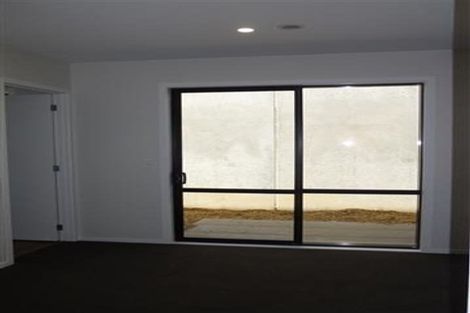 Photo of property in 8 Village Quarter Lane, Frankton, Hamilton, 3204