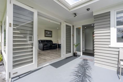 Photo of property in 24 Neumann Street, Kawakawa, 0210