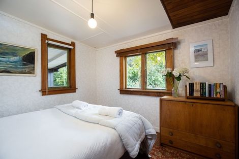 Photo of property in 46 Fox Street, Opunake, 4616