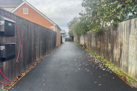 Photo of property in 8a Roa Road, Fendalton, Christchurch, 8041