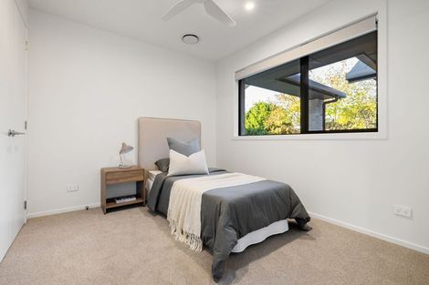 Photo of property in 14 Hugo Shaw Drive, Cambridge, 3434
