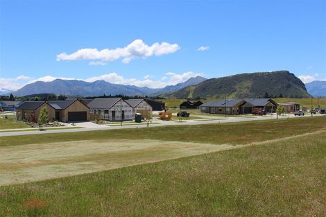 Photo of property in 13 Deans Drive, Wanaka, 9305