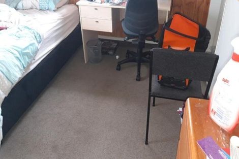 Photo of property in 27c Newnham Terrace, Upper Riccarton, Christchurch, 8041