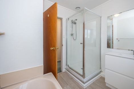 Photo of property in 900 River Road, Queenwood, Hamilton, 3210