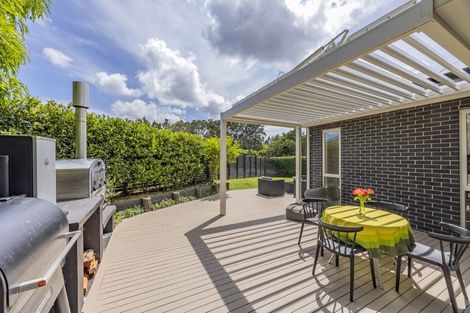 Photo of property in 67 Matua Road, Huapai, Kumeu, 0810