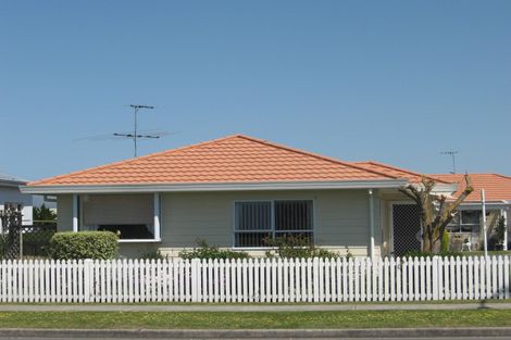 Photo of property in 1/672 Aberdeen Road, Te Hapara, Gisborne, 4010