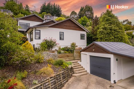 Photo of property in 72 Hocken Street, Kenmure, Dunedin, 9011