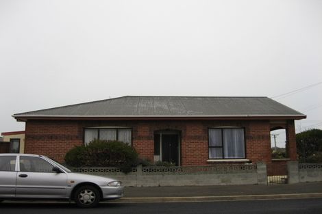 Photo of property in 23 De Carle Street, Saint Kilda, Dunedin, 9012