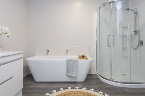 Photo of property in 19 Noumea Drive, Rangatira Park, Taupo, 3330