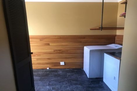 Photo of property in 27 Golf Road, Paraparaumu Beach, Paraparaumu, 5032