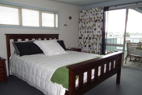 Photo of property in 8a Magdala Street, Kakanui, Oamaru, 9495