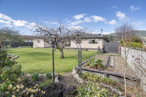 Photo of property in 24 Nikau Street, Stoke, Nelson, 7011