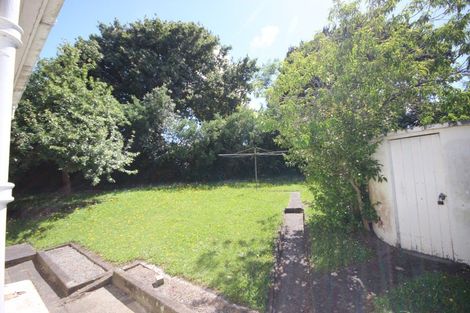 Photo of property in 15 Plymouth Street, Roslyn, Palmerston North, 4414